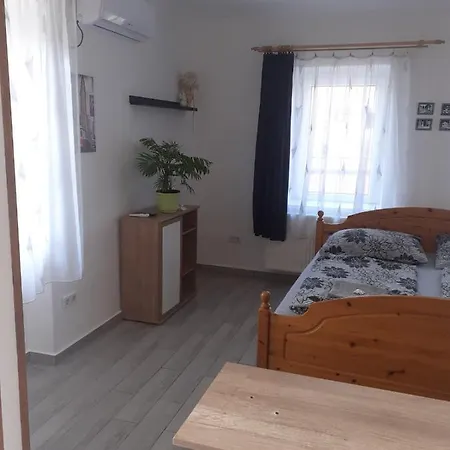 Oazis Apartment Sarospatak